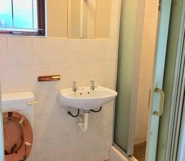 Umdoni Apartment | Bazley High Rocks Top Cottage
