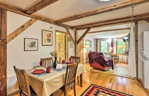 Marshall Apartment | BBQ Deck + Views: 'Sweet Suite' in Leicester