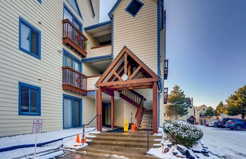 Englewood Apartment | BC41244 Charming Studio