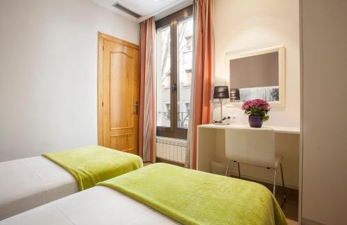 El Born Apartment | Bcngotic