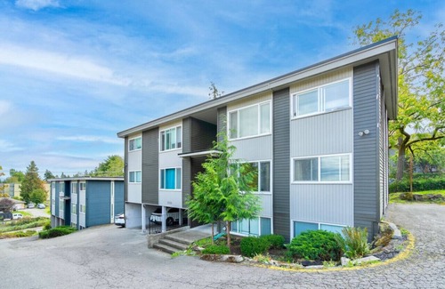 Highline Apartment | BD35 2b1b Apt Unit 2 @S Seattle close to airport