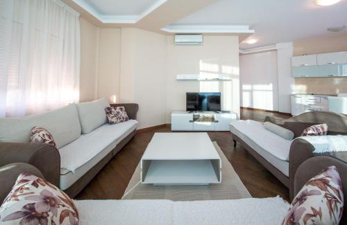 Becici Apartment | Bečiči -Big apartments