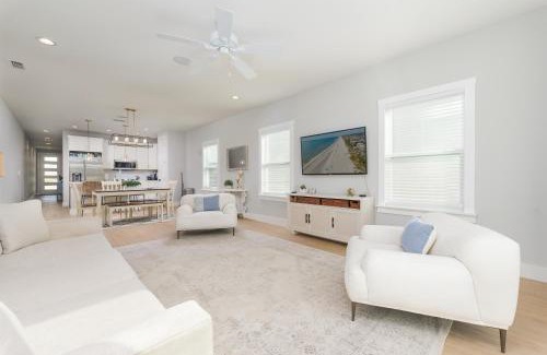 Jacksonville Beach House | Be A Nomad - Beautiful house 6 blks to beach