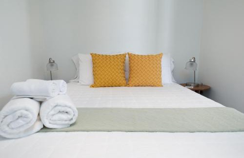 Jacksonville Beach Apartment | Be a Nomad - Charming bch cottage - 3 blks to bch