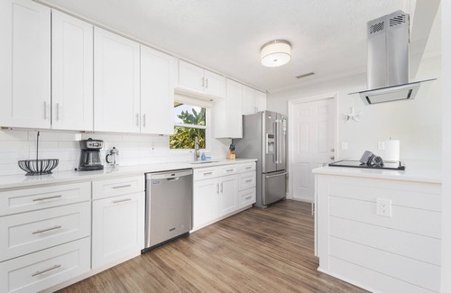 Neptune Beach House | Be A Nomad | Welcome to Your Neptune Beach Retreat