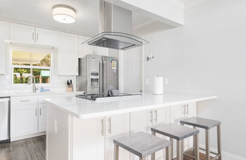 Neptune Beach House | Be A Nomad | Welcome to Your Neptune Beach Retreat
