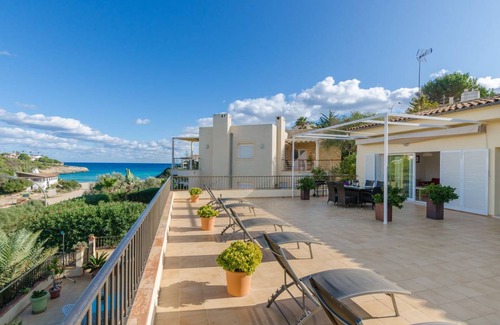 Cala Anguila-Cala Mendia House | Bexan Cala Mandia