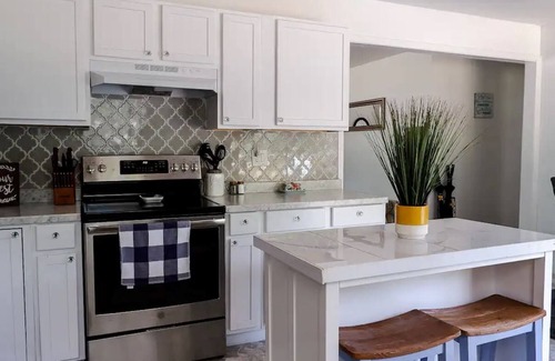Benton Harbor House | Be Our Guests: Harbor Shores Comfort Meets Charm