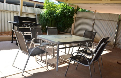 Somerville House | Bea-Vic Home. Your home away from home.