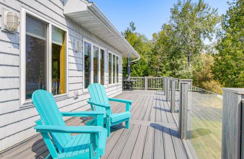 Sturgeon Bay House | Beach Access on Lake Michigan Sturgeon Bay Home