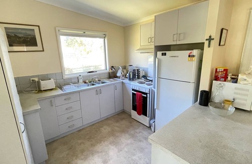 Venus Bay House | Beach and Birches