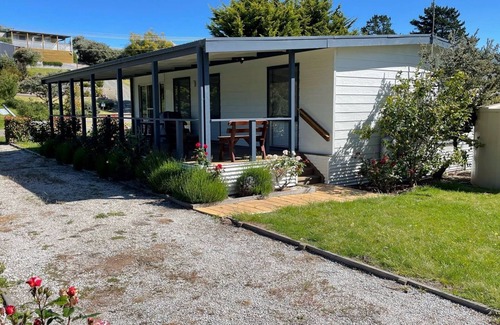 Venus Bay House | Beach and Birches