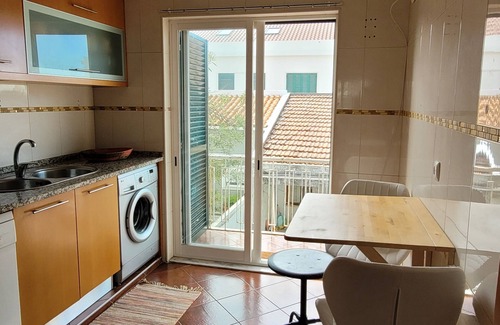 Costa de Caparica Villa | Beach and Surf House