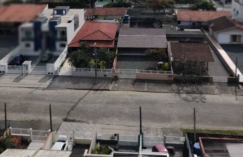 Gravata Apartment | Beach apartment and Beto Carreiro