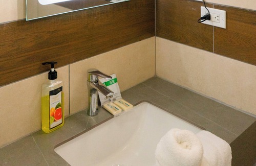 Veracruz Apartment | Beach apartment in Veracruz, Panama. Beautiful 57mts2 studio apartment.