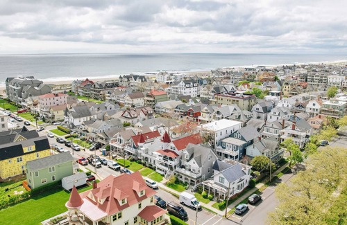 Ocean Grove Apartment | Beach Apt #18 Studio w/Bath, Kitchen & Work Space