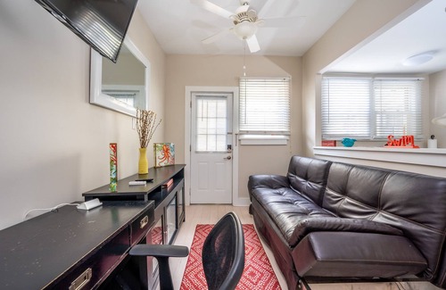 Ocean Grove Apartment | Beach Apt #4 - Studio w Kitchen, Bath, LR, & Patio