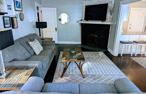 Lakewood Apartment | Beach Ave Short Term Rental