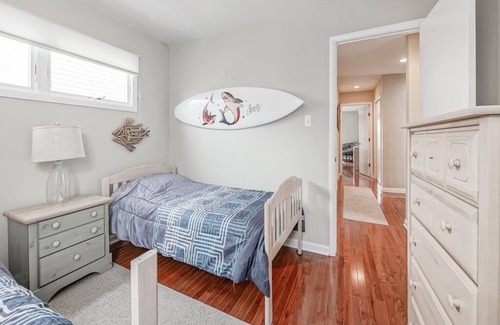 South Beach Haven House | Beach Badges. Private Yard. WIFI. Holgate Single Family Ocean Views. 50 steps to beach