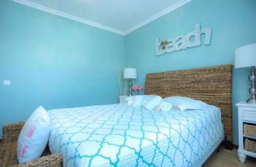Buarcos Apartment | Beach & Barbecue by Rent4All