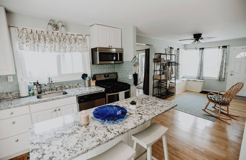 Green Creek House | Beach & Bay Waterfront 4-Bedroom House In Cape May County! Only steps to BEACH