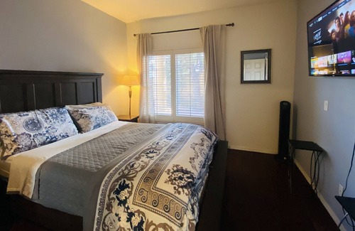 Fountain Valley House | Beach Bliss: 4BR Oasis & Jacuzzi