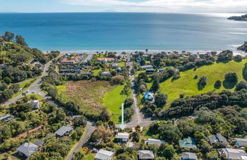 Onetangi House | Beach Bliss