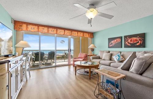 Litchfield by the Sea House | Beach Bliss Retreat at Litchfield By the Sea