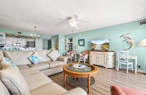 Litchfield by the Sea House | Beach Bliss Retreat at Litchfield By the Sea