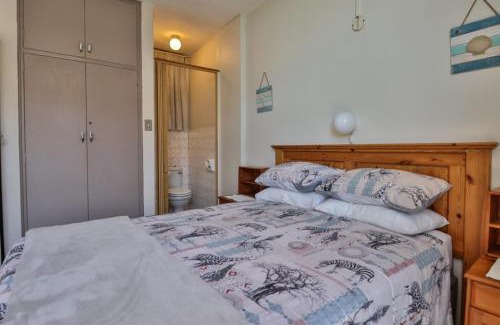 Amanzimtoti Apartment | Beach Bliss