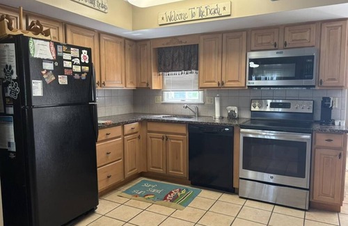 Dennisville Condo | Beach Block Condo- Within walking distance to downtown, beach and promanade!