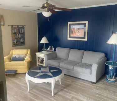 Windy Hill House | Beach Breeze 1, short walk to Atlantic Ocean, pet friendly, very quiet & family friendly