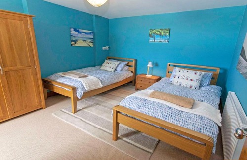 Croyde House | Beach Breeze Annex Croyde, with sea views