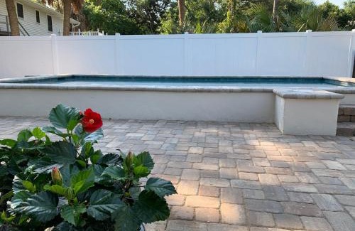 Edisto Island House | Beach Bum Paradise Edisto Beach with Pool