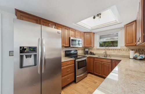Mid Island House | Beach Bungalow 1 by Sun Palace Vacations
