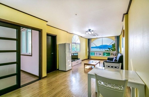 Urikkae Apartment | Beach castle hotel & resort