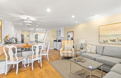 Pelican Bay Apartment | Beach Club Villa 38 - Oceanfront Gem! Walkout!