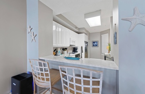 Ono Island Condo | Beach Colony W7C - Covered Parking Included