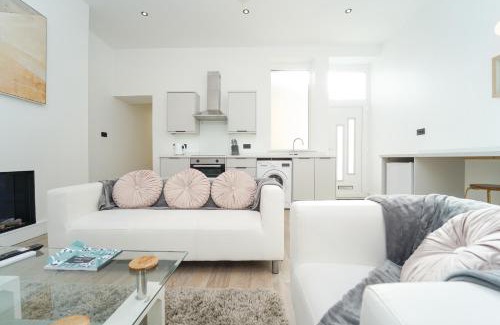 Weston-super-Mare Apartment | Beach Condos