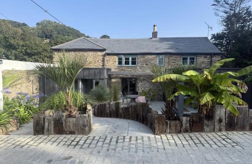 St. Agnes House | Beach Cottage
