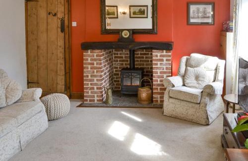 Winterton-on-Sea House | Beach Cottage