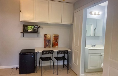 Central Corals House | Beach cottage in Fort Lauderdale