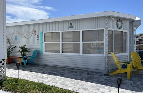 Hutchinson Island South Cottage | Beach Cottage-Jensen Beach