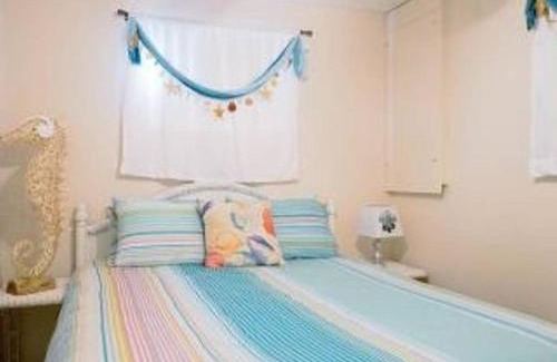 Sarasota Apartment | Beach Cottage with heated pool just off Siesta Key