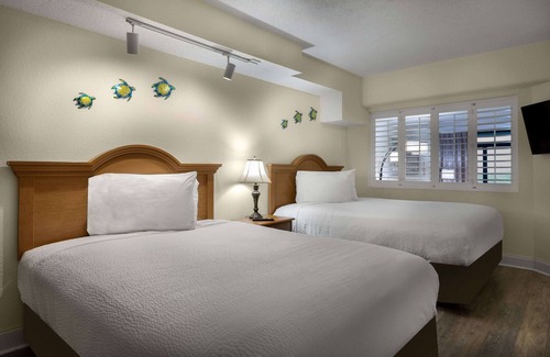 Windy Hill Hotel | Beach Cove Resort
