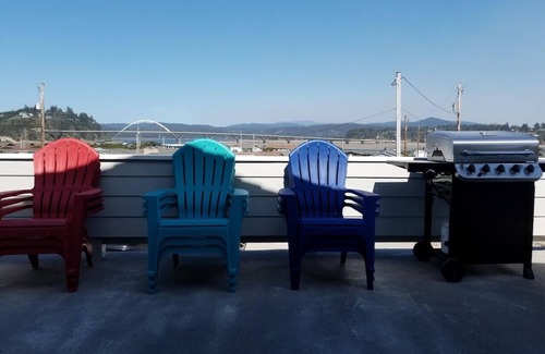 Bayshore House | Beach Escape - Waldport