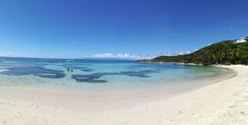 Anse des Rochers Apartment | Beach Front Bamboo