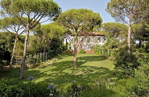 Marina di Bibbona Villa | Beach Front Bibbona, an elegant 600 sqm villa with swimming pool surrounded by a beautiful garde.