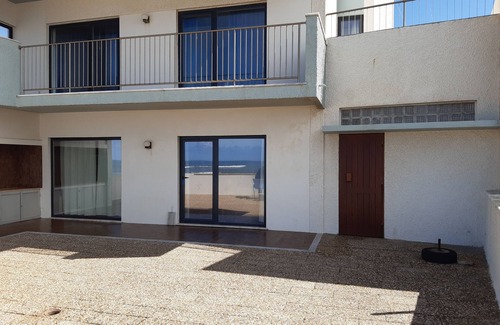 Figueira da Foz House | Beach front big private house