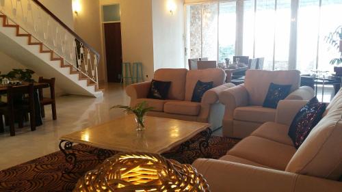 Tanjung Bungah Villa | Beach Front Bungalow Tanjung Bungah